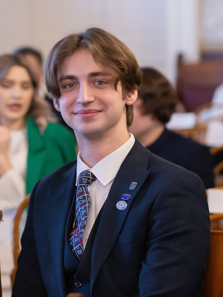 Низамов Ильяс Ильнарович