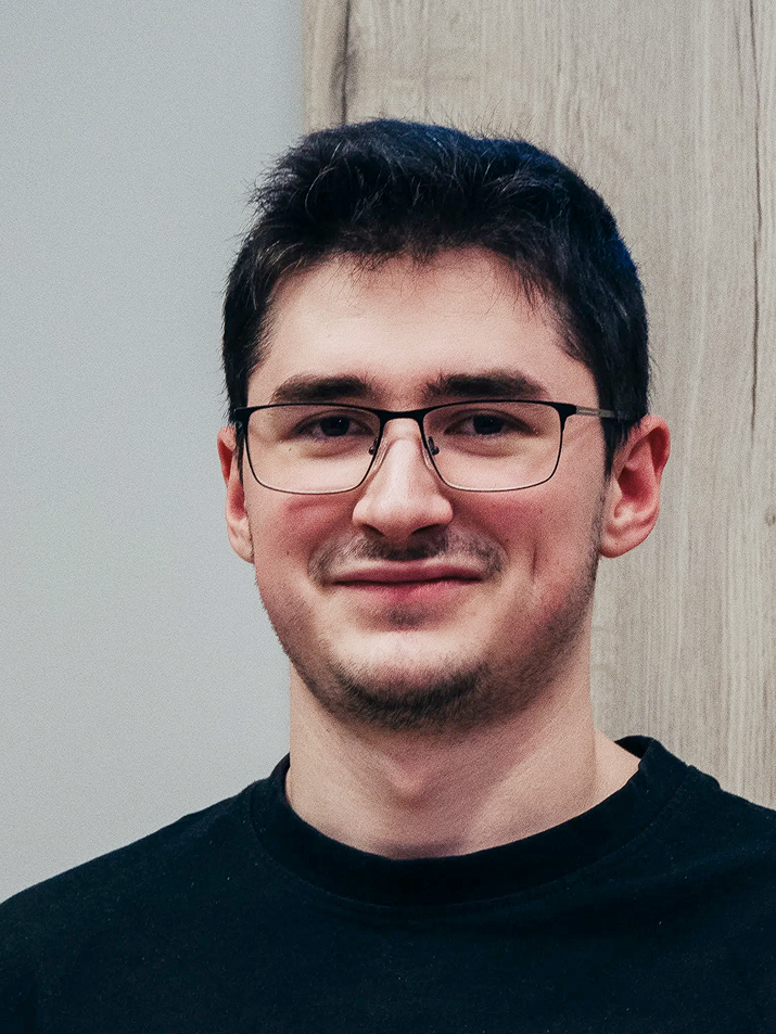 Шарапов Дмитрий Эмильевич