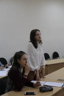 Убеждай и побеждай: первокурсники Казанского университета поборолись за кубок «Политсковородки» 